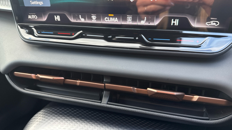 CUPRA Terramar 1.5 eTSI 150 V2 5dr DSG Petrol Hatchback